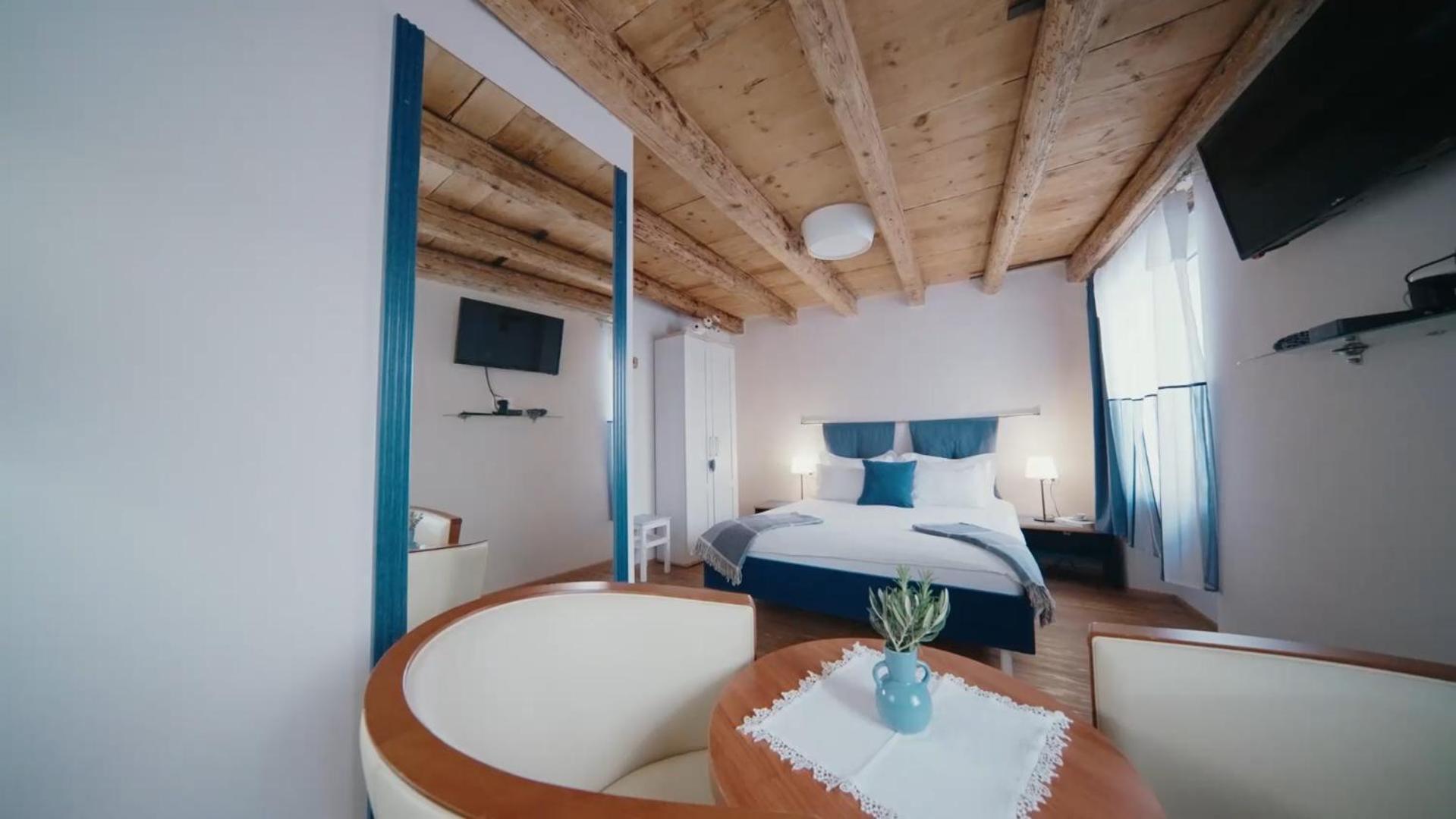 Guesthouse Centrum B&B Izola Extérieur photo